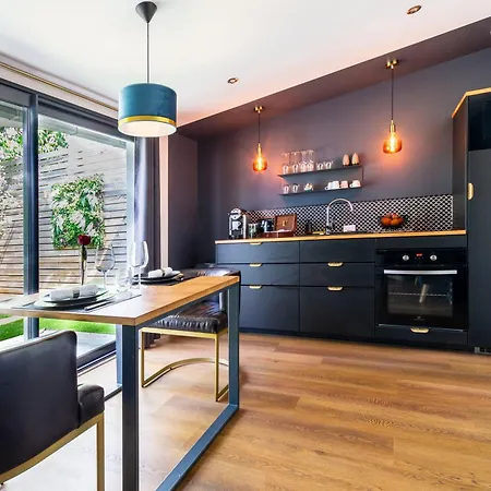 Casa vacanze Nuit Confort Avec Balnéo Xxl Privative Et Climatisation