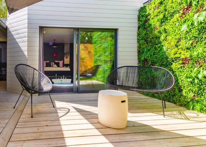 Prázdninový dům Nuit Confort Avec Balneo Xxl Privative Et Climatisation *