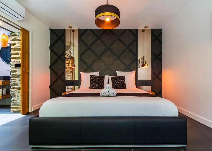 펜션 Nuit Confort Avec Balneo Xxl Privative Et Climatisation 낭트