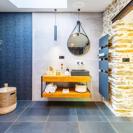 Nuit Confort Avec Balneo Xxl Privative Et Climatisation *